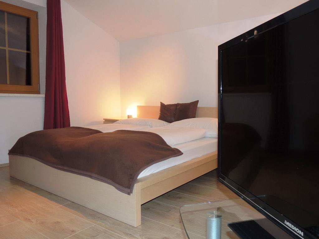וורפנוונג Alpen Appartements Oberlehengut חדר תמונה