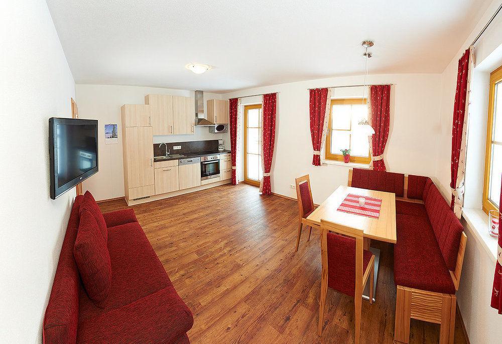 וורפנוונג Alpen Appartements Oberlehengut מראה חיצוני תמונה